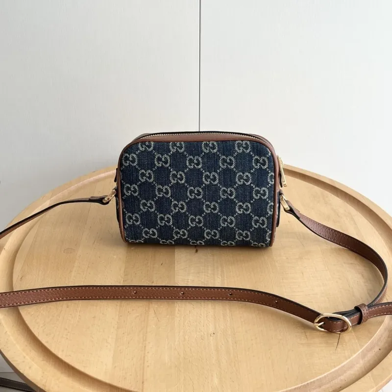 Gucci Travel Bags-14 - Image 6