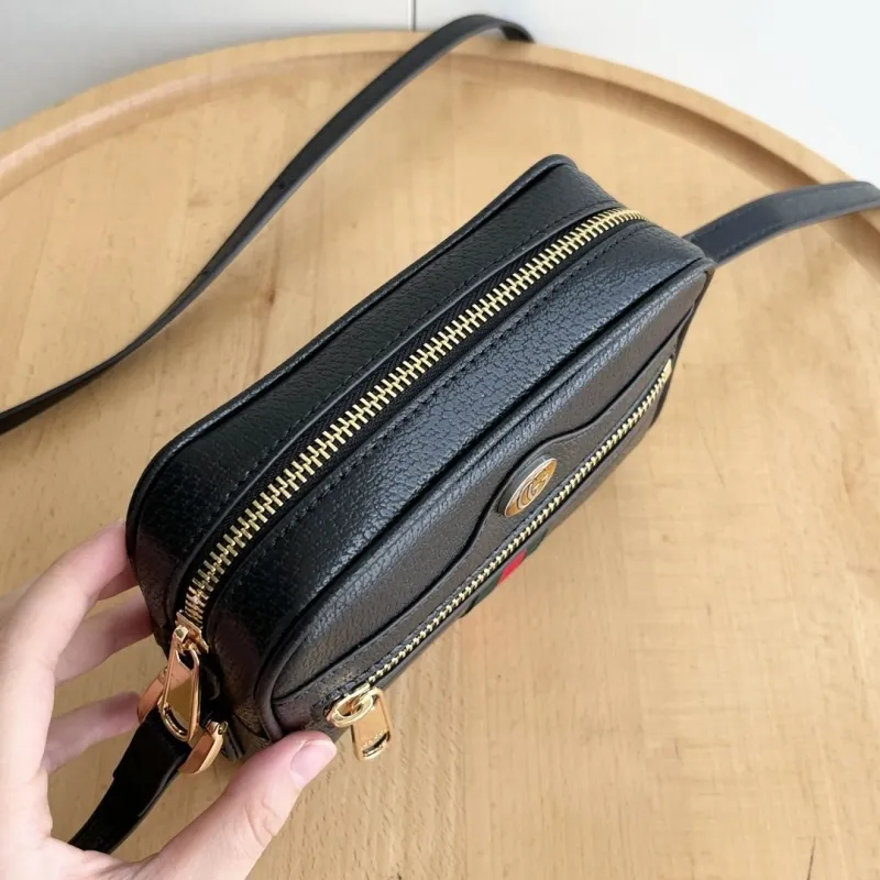 Gucci Travel Bags-15 - Image 4