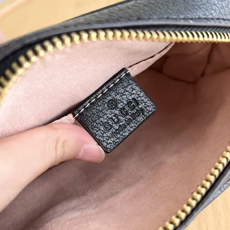 Gucci Travel Bags-15 - Image 8