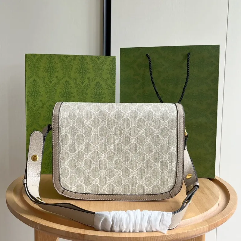 Gucci Travel Bags-25 - Image 3