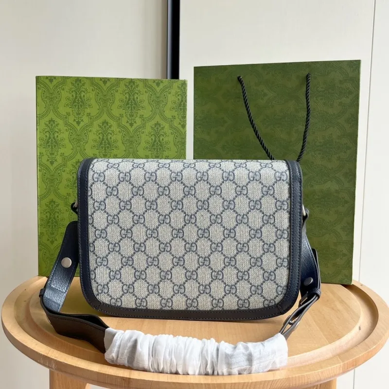 Gucci Travel Bags-26 - Image 3