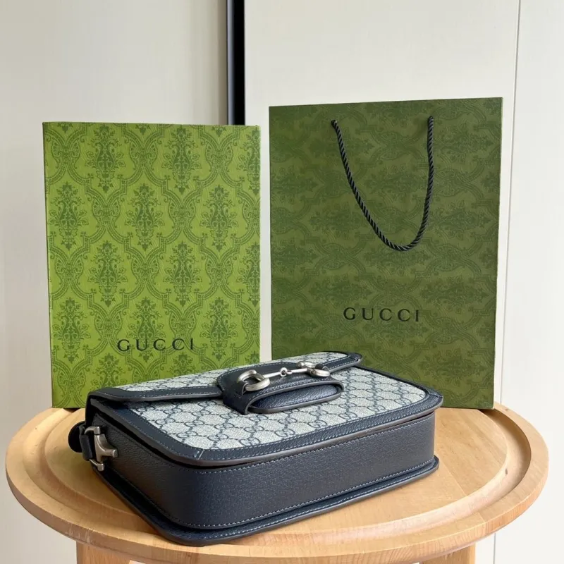Gucci Travel Bags-26 - Image 4
