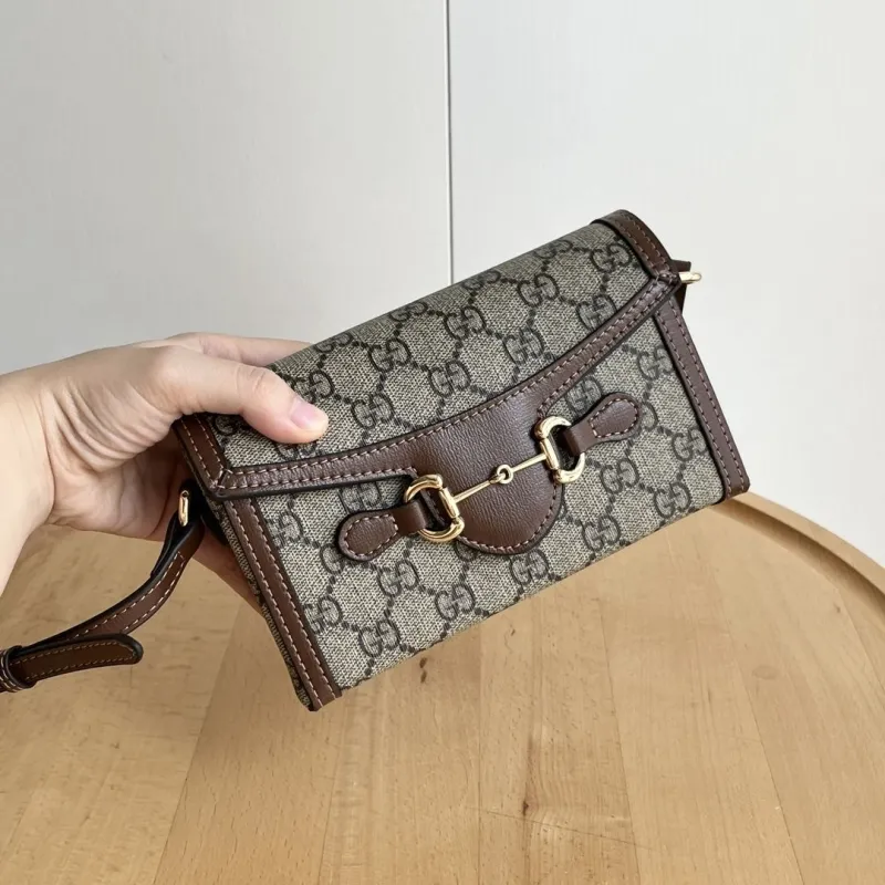 Gucci Travel Bags-31 - Image 7