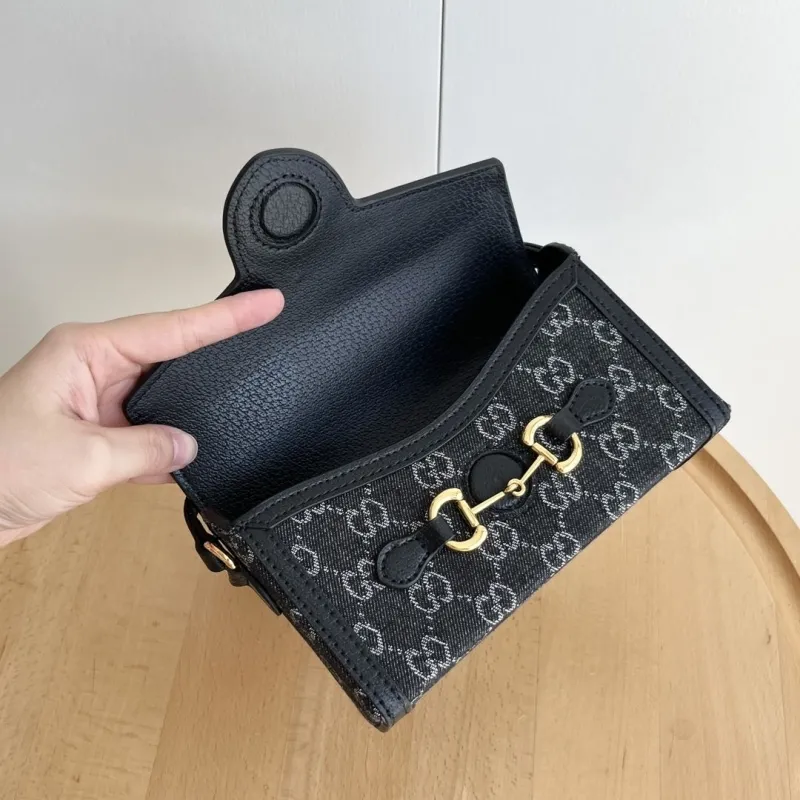 Gucci Travel Bags-33 - Image 6