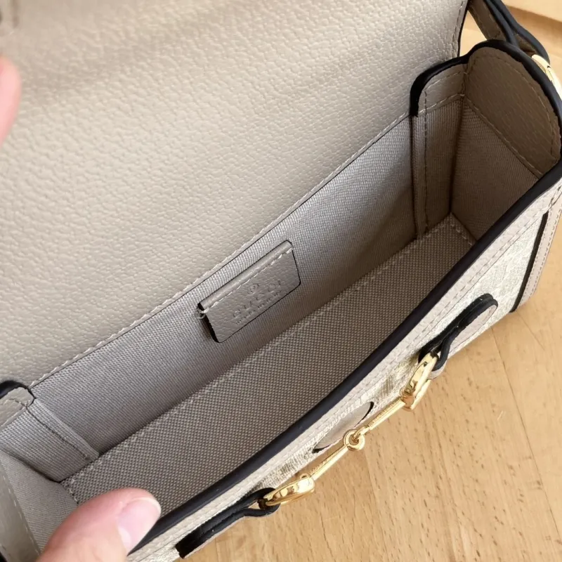 Gucci Travel Bags-34 - Image 10