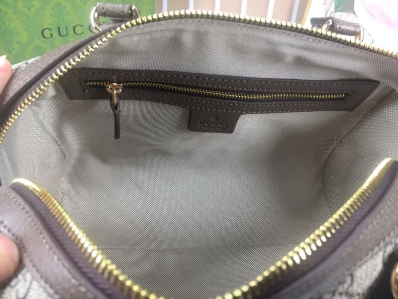 Gucci Travel Bags-44 - Image 8