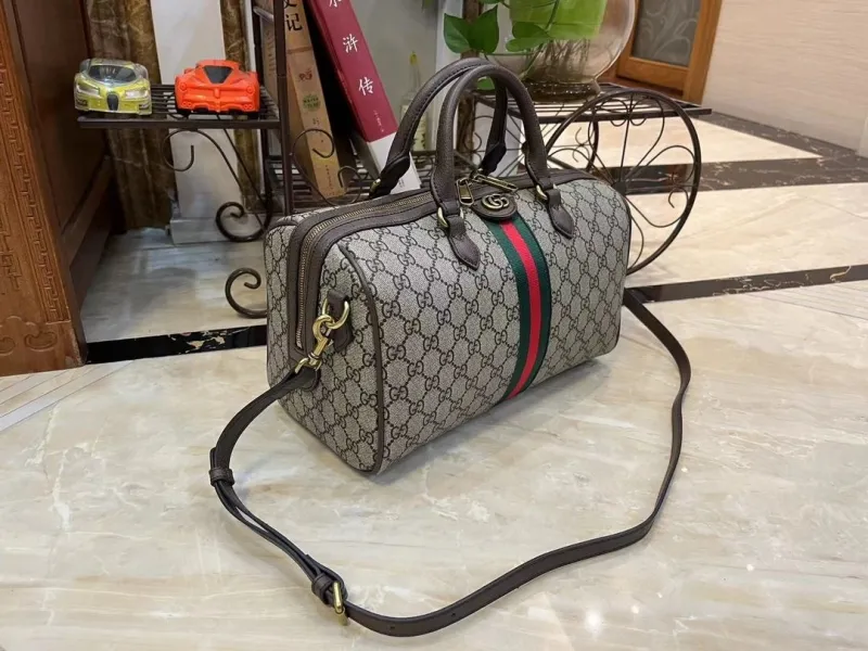 Alternative view of Gucci Travel Bags-47