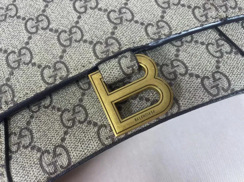 Gucci Waist & Chest Packs-87 - Image 6