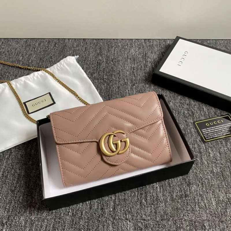 Gucci Wallets & Purse-1