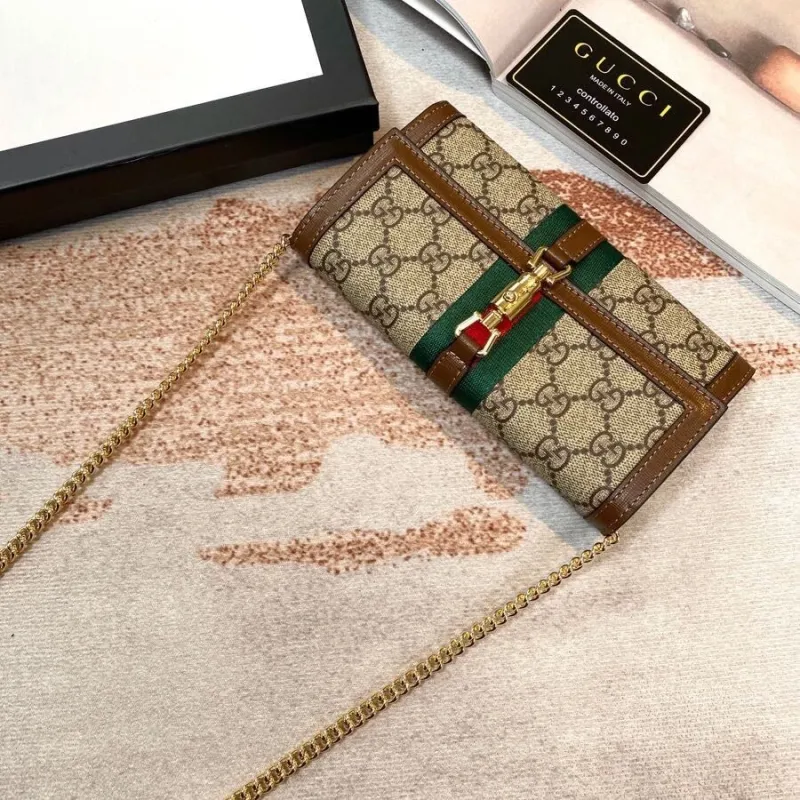 Gucci Wallets & Purse-25