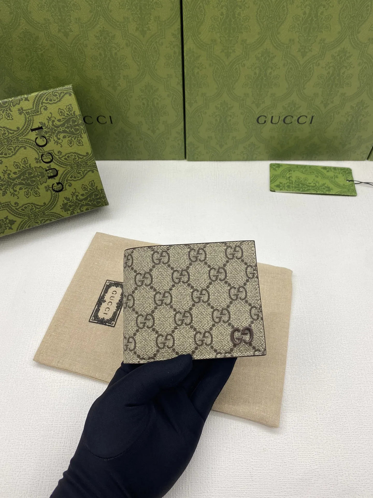 Gucci Wallets & Purse-26 - Image 3