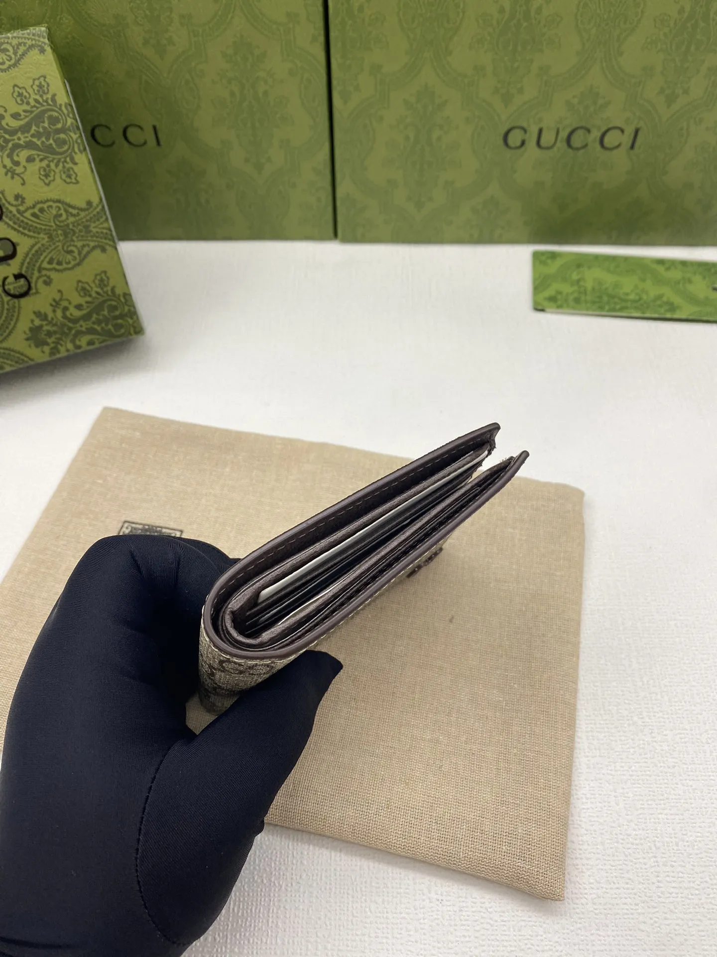 Gucci Wallets & Purse-26 - Image 6