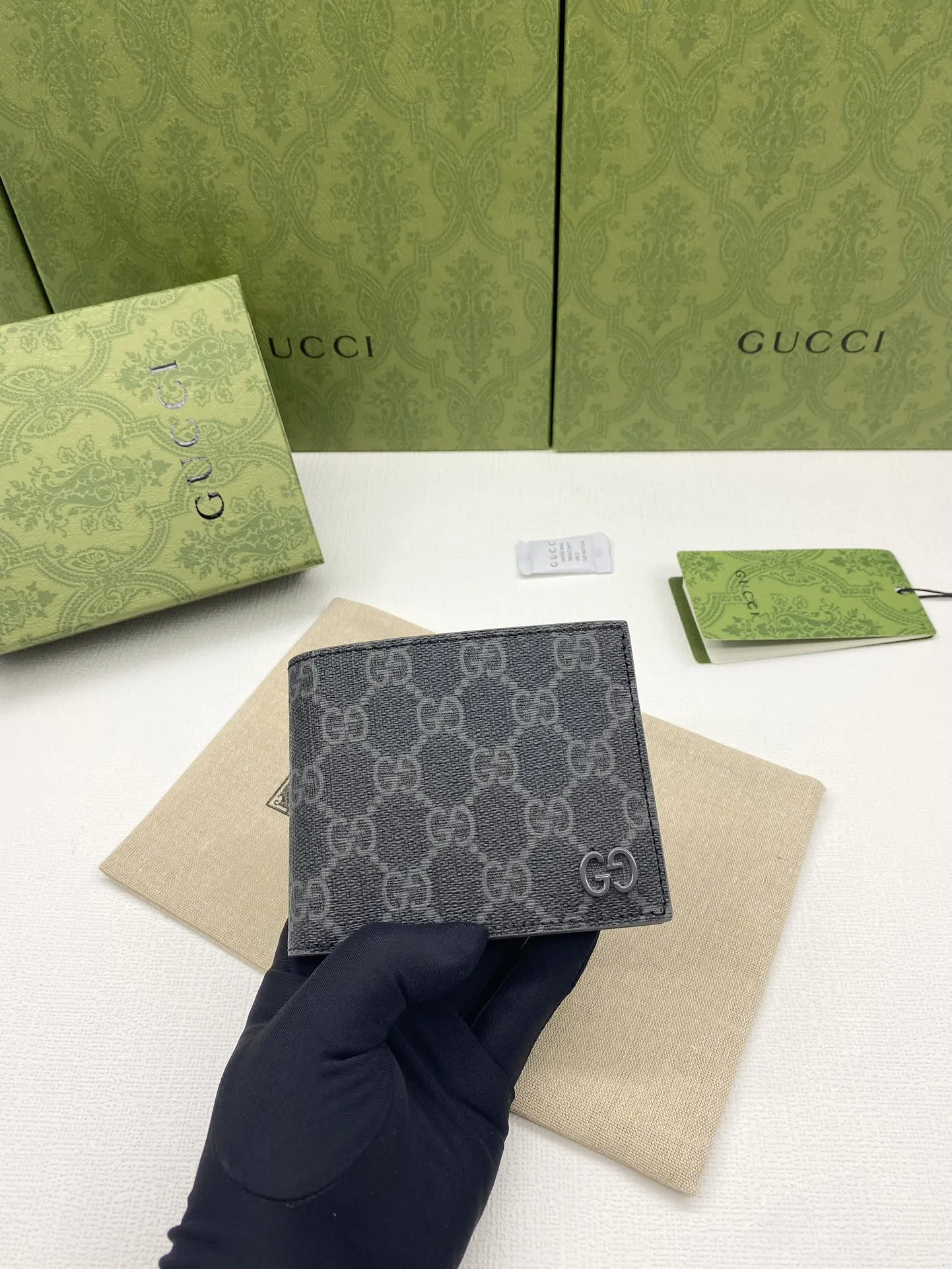 Gucci Wallets & Purse-27 - Image 3