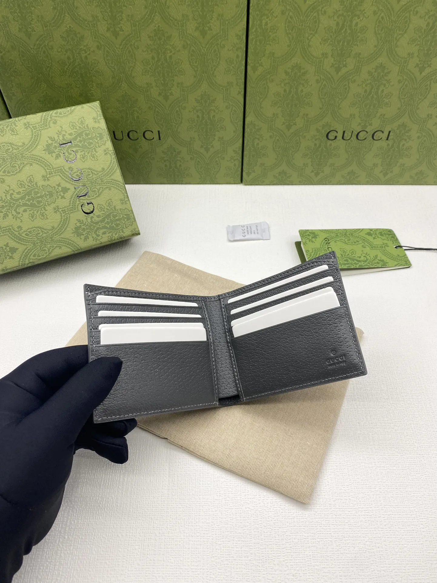 Gucci Wallets & Purse-27 - Image 7
