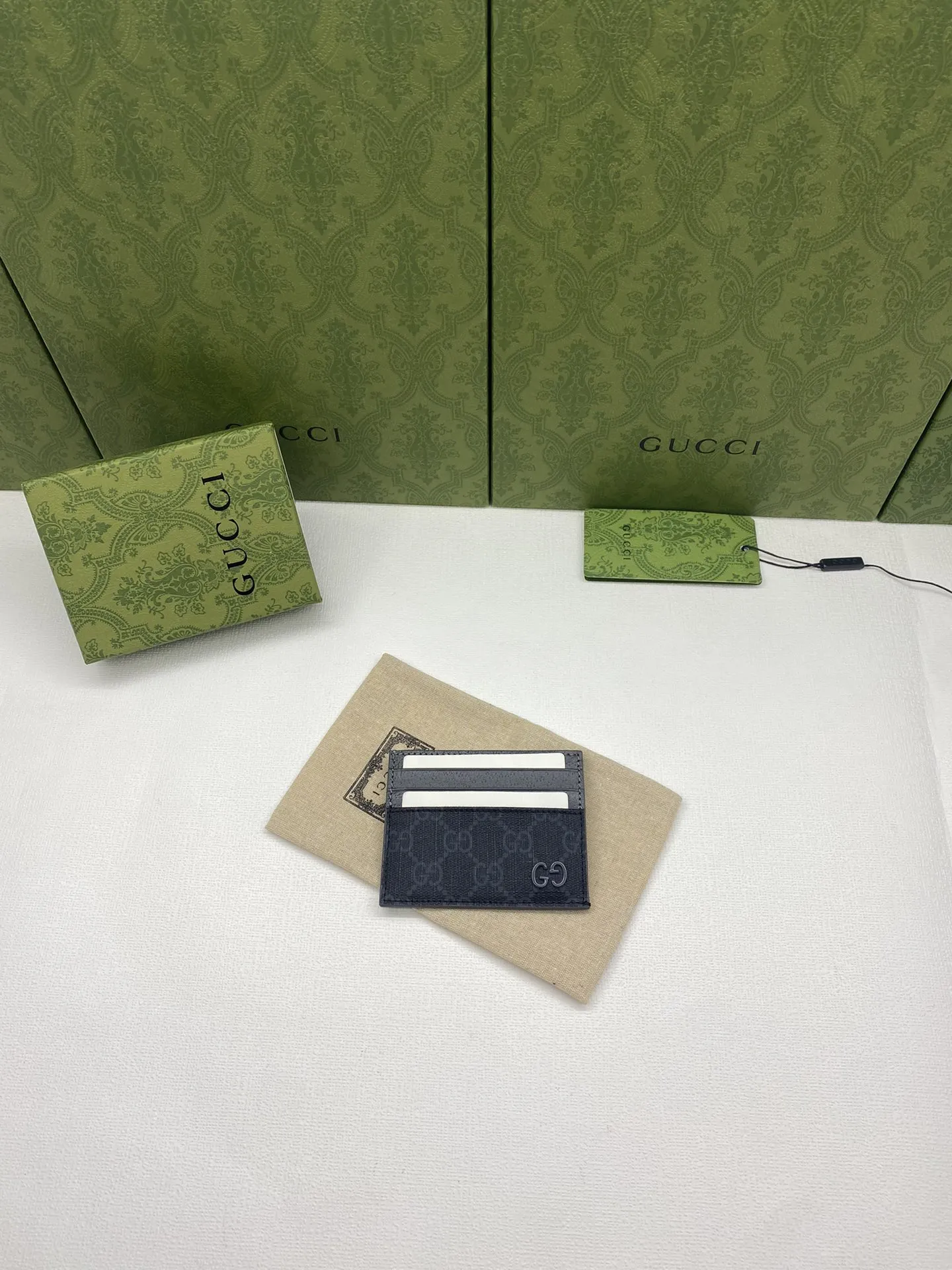 Gucci Wallets & Purse-28