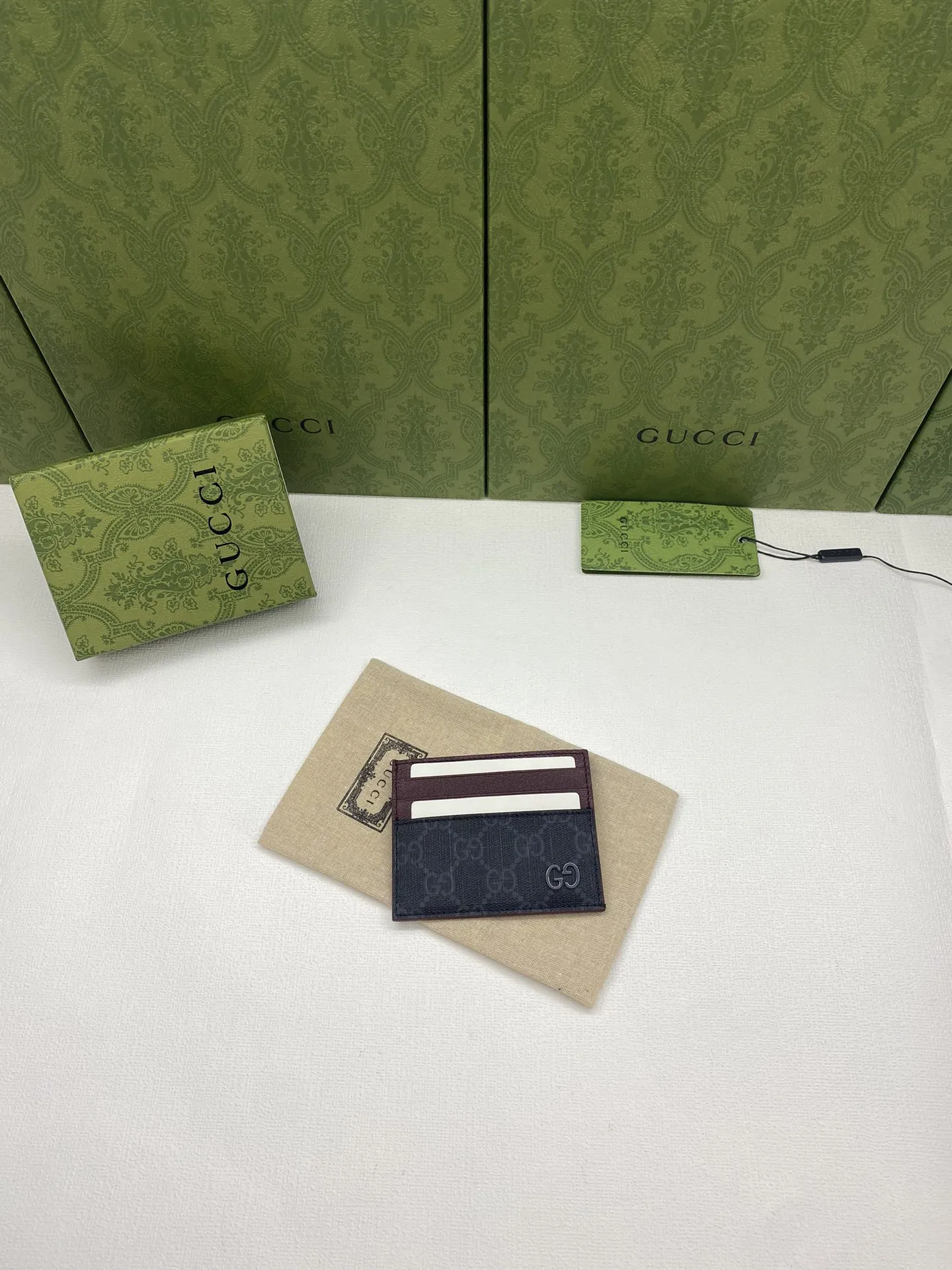 Gucci Wallets & Purse-29