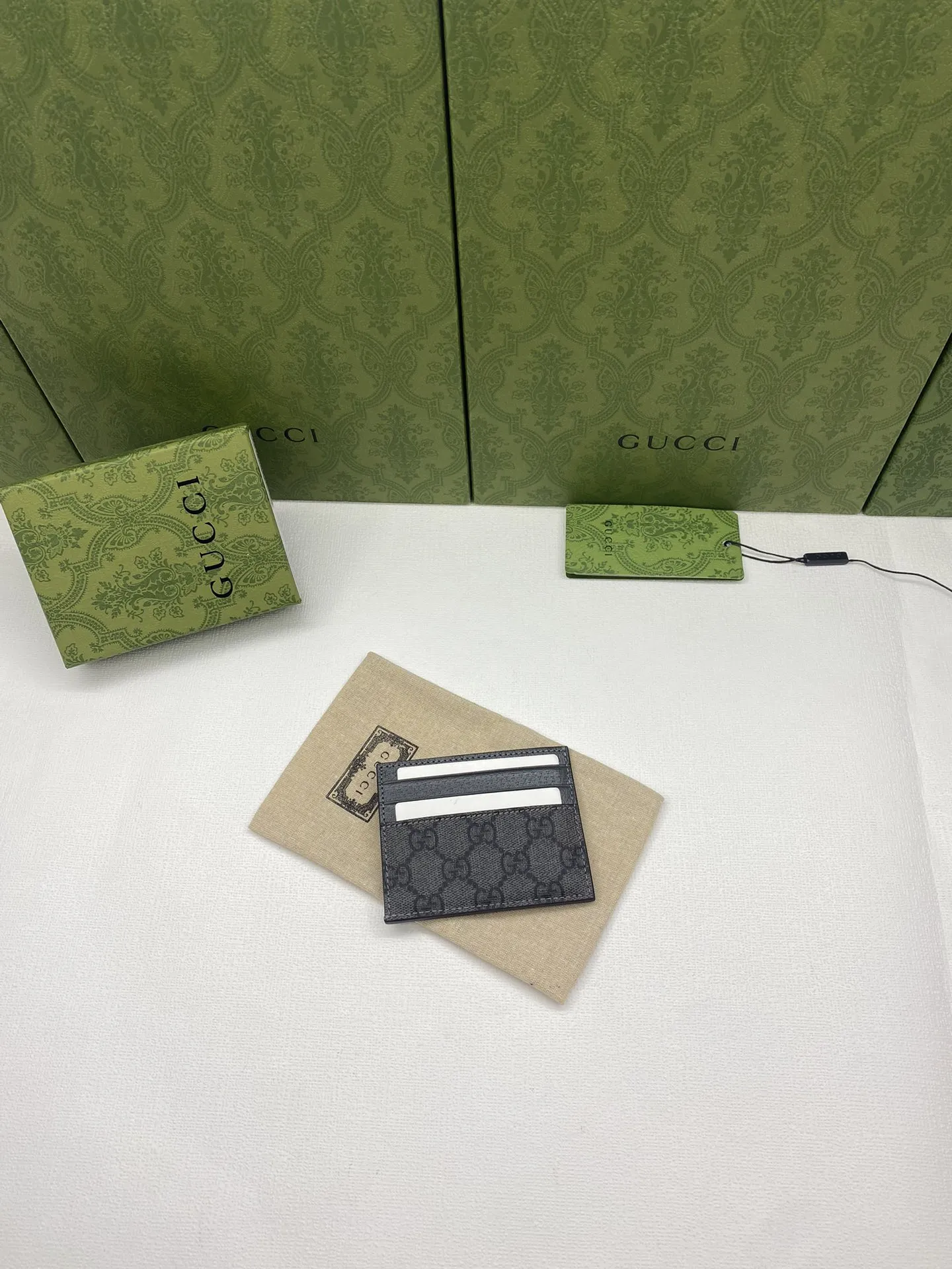Alternative view of Gucci Wallets & Purse-32