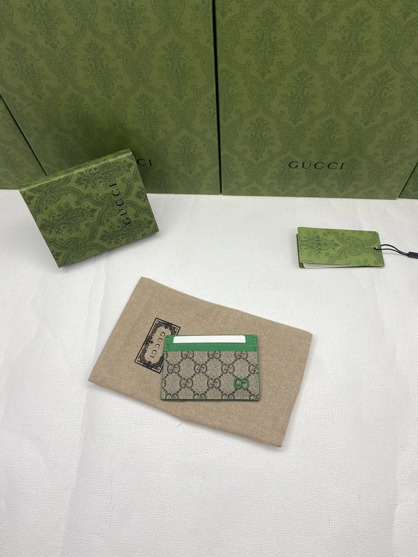 Gucci Wallets & Purse-36