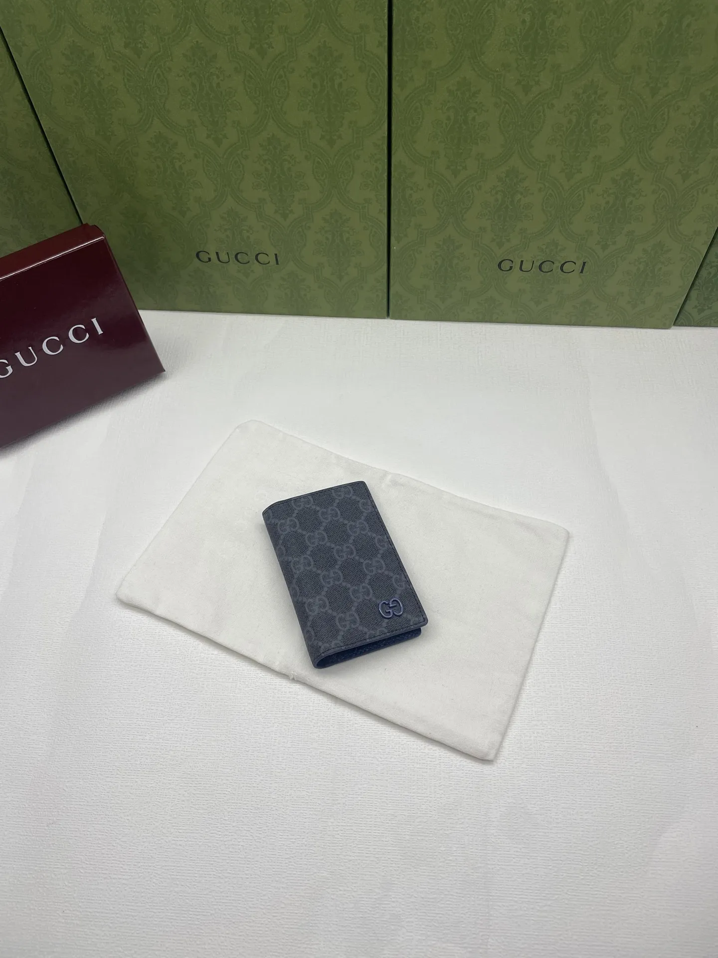 Gucci Wallets & Purse-42
