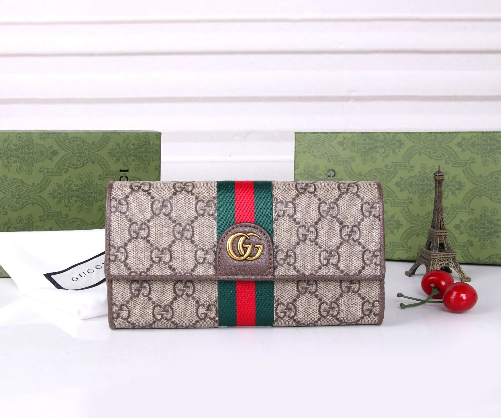 Gucci Wallets & Purse-52