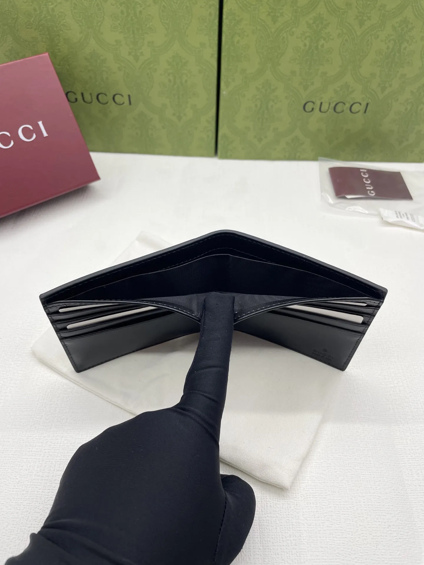 Gucci Wallets & Purse-58 - Image 8