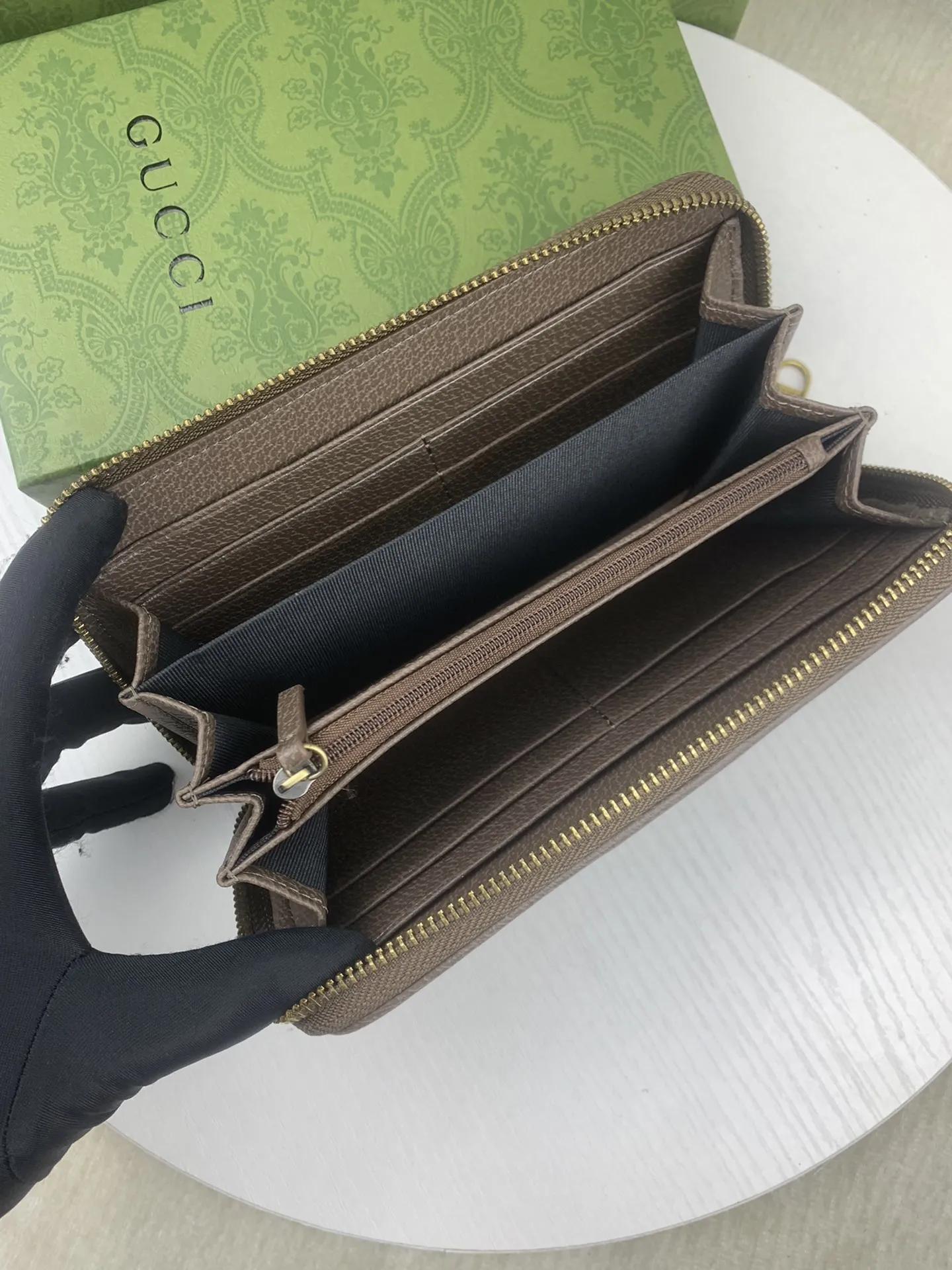 Alternative view of Gucci Wallets & Purse-61