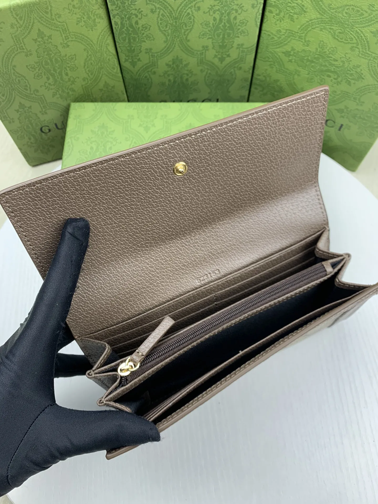 Gucci Wallets & Purse-64 - Image 4