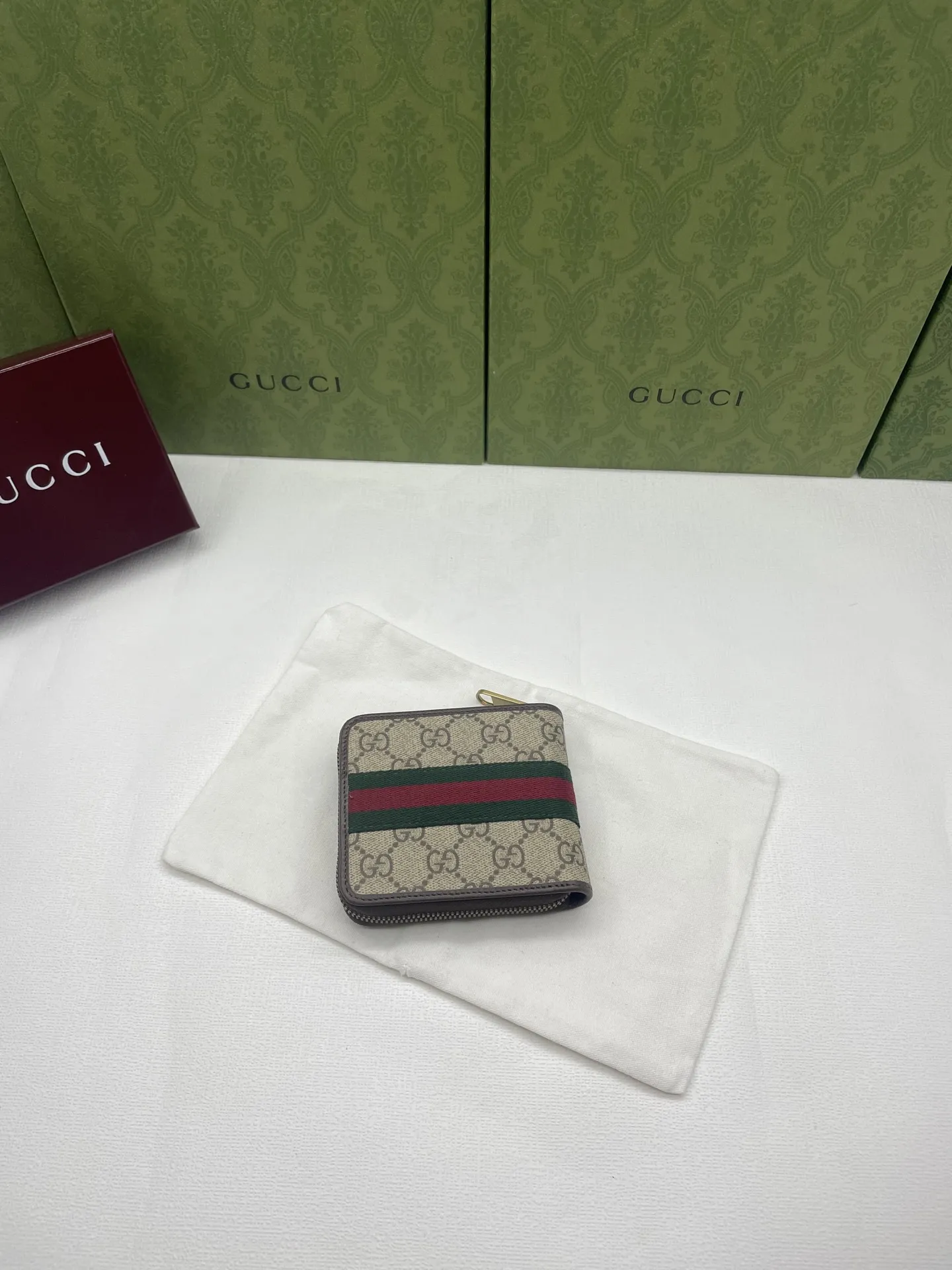 Alternative view of Gucci Wallets & Purse-68