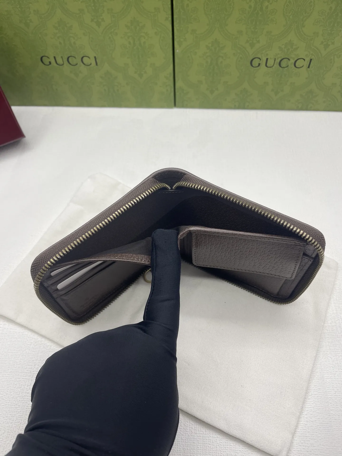 Gucci Wallets & Purse-68 - Image 9