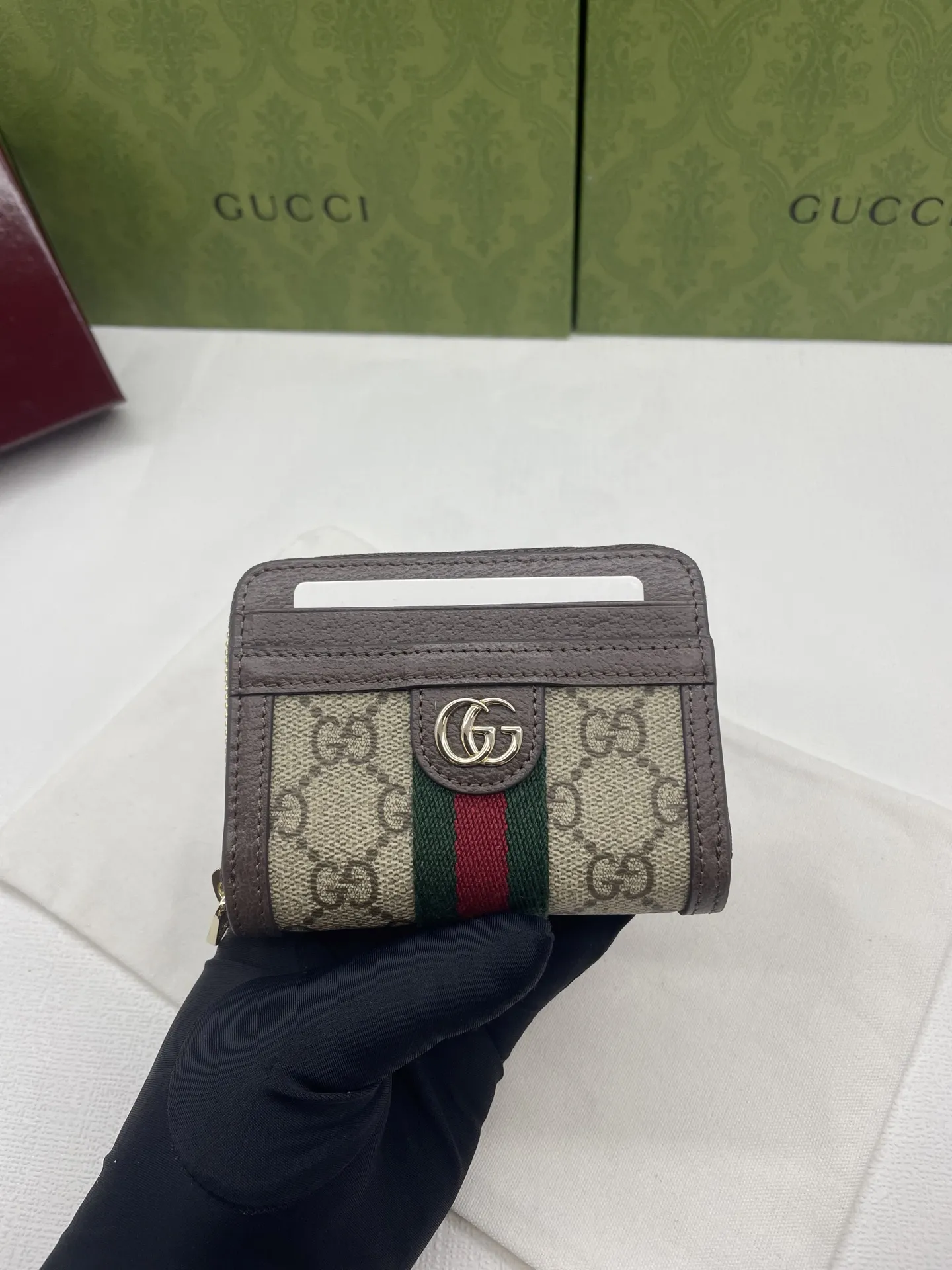 Gucci Wallets & Purse-71 - Image 3