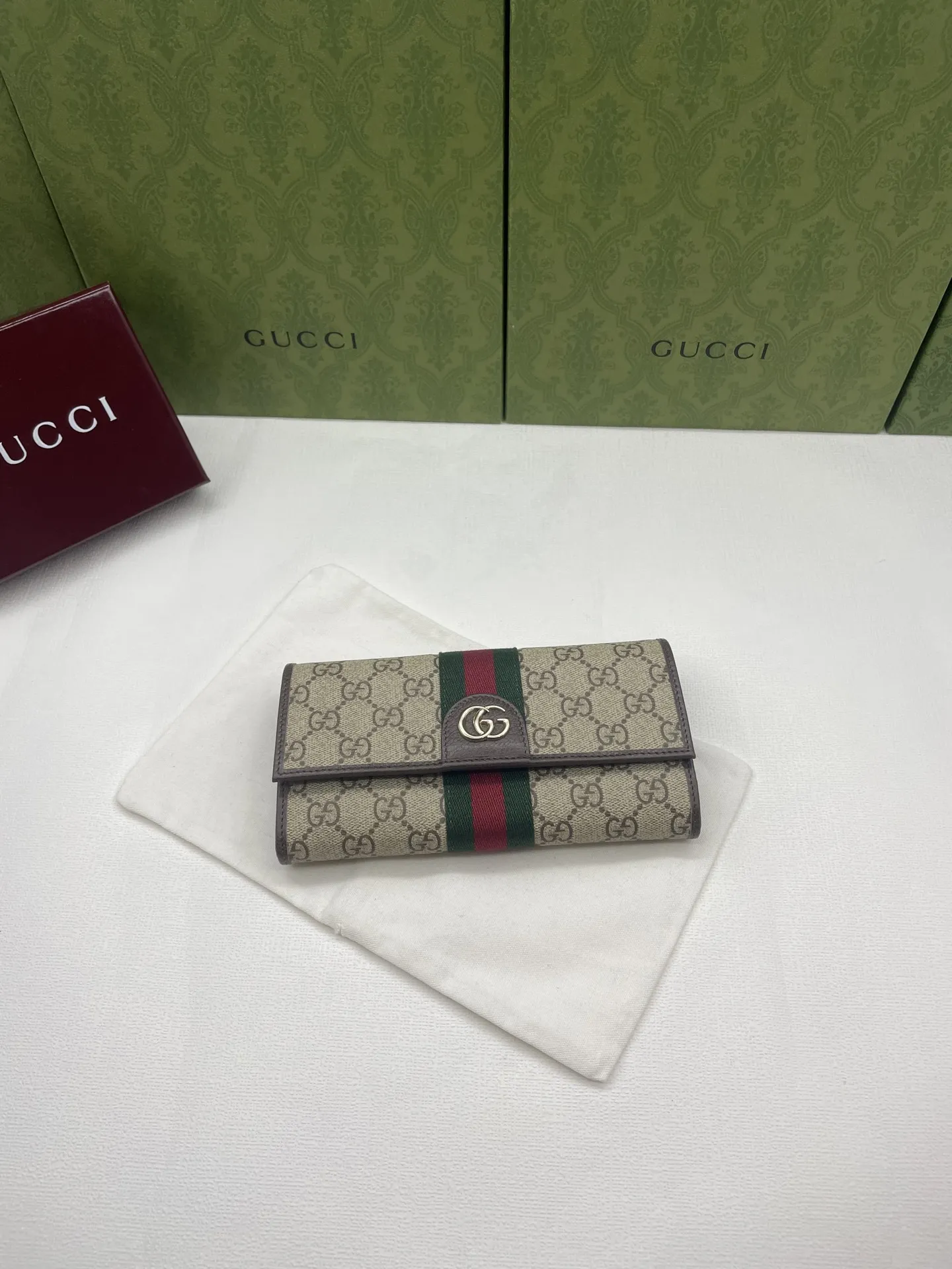Gucci Wallets & Purse-72