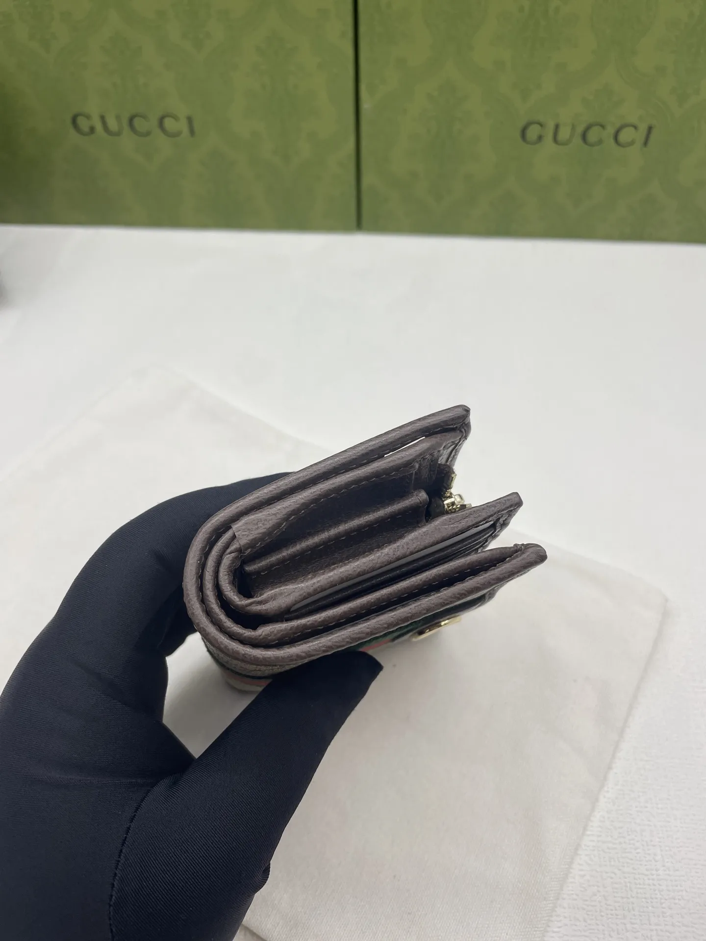 Gucci Wallets & Purse-75 - Image 4