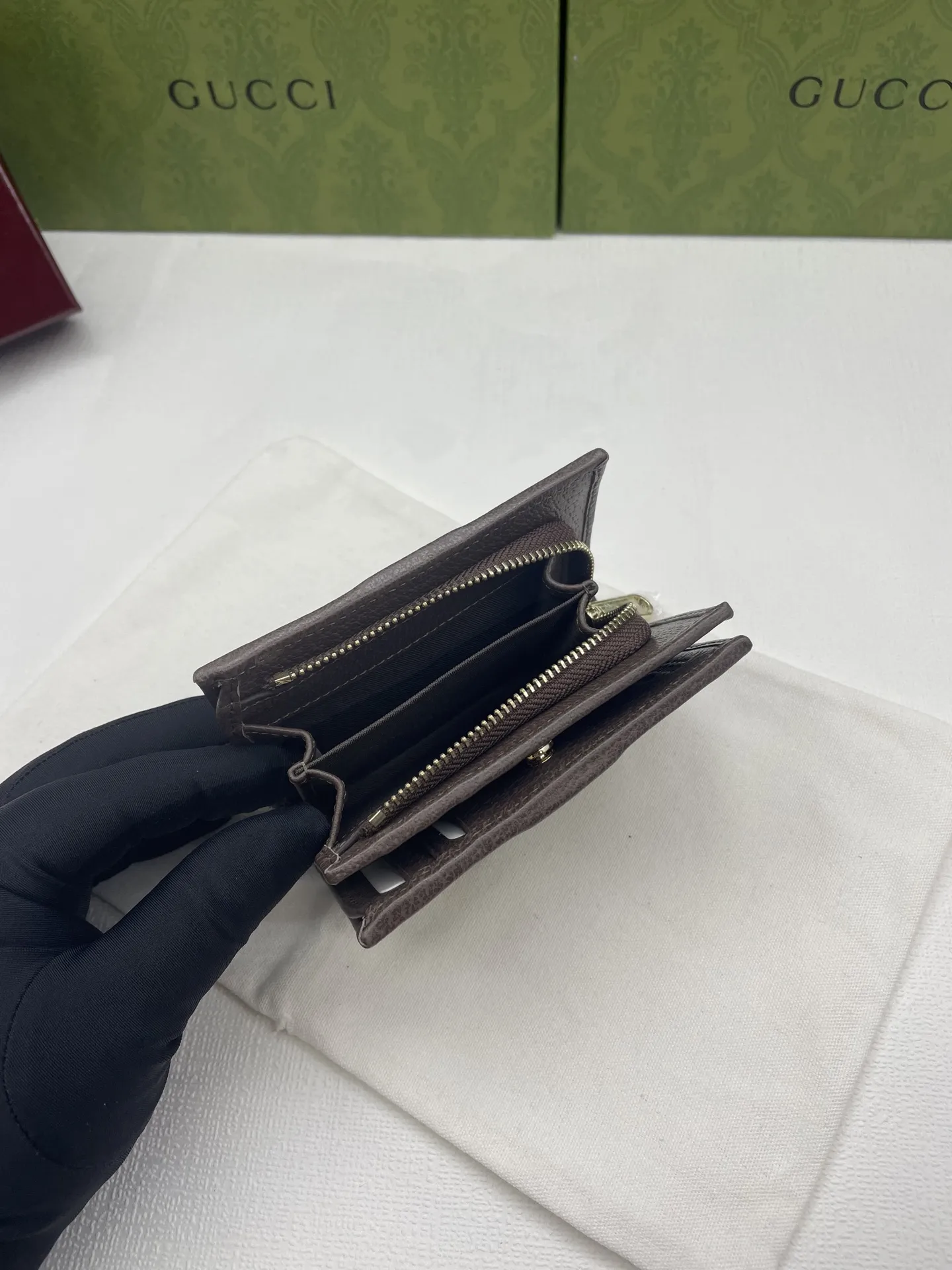 Gucci Wallets & Purse-75 - Image 6