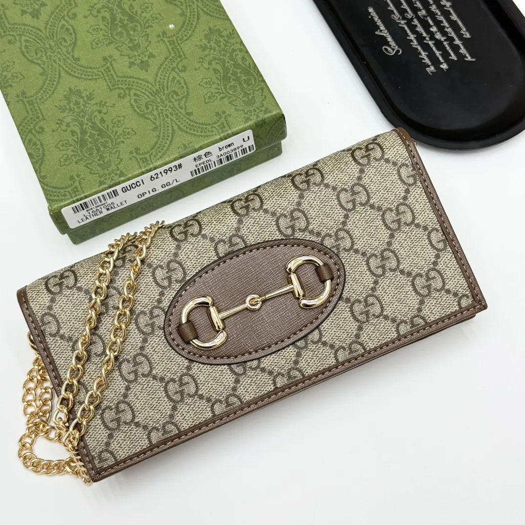 Gucci Wallets & Purse-95