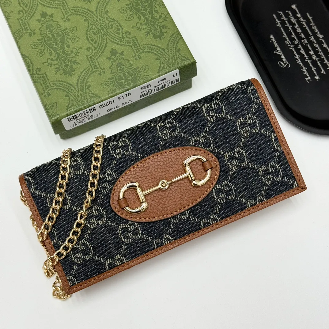 Gucci Wallets & Purse-98