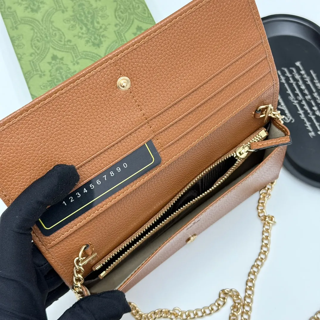 Gucci Wallets & Purse-98 - Image 8