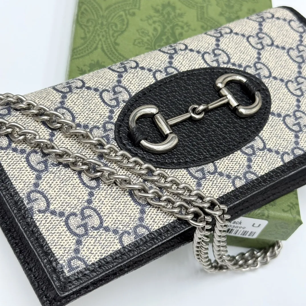 Gucci Wallets & Purse-100 - Image 9