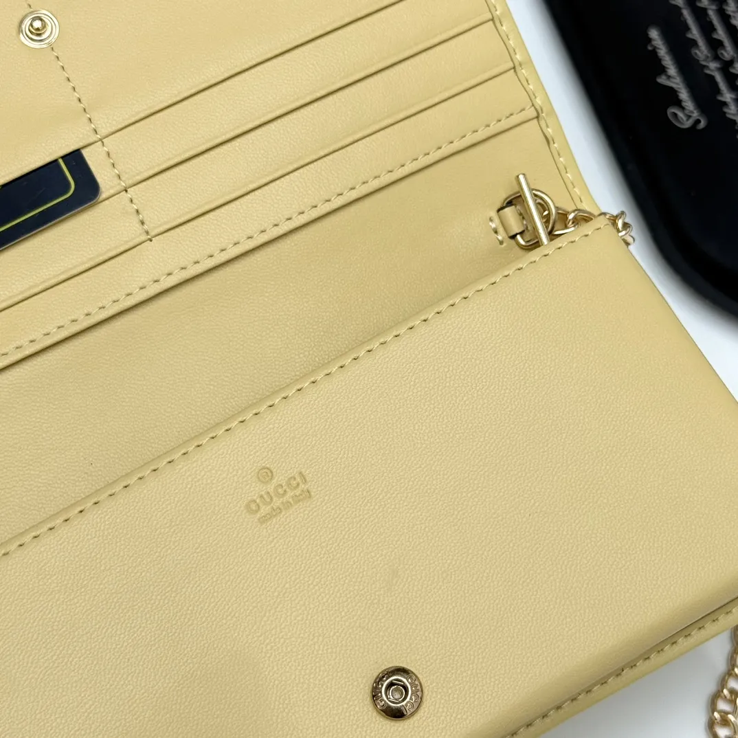 Gucci Wallets & Purse-102 - Image 9