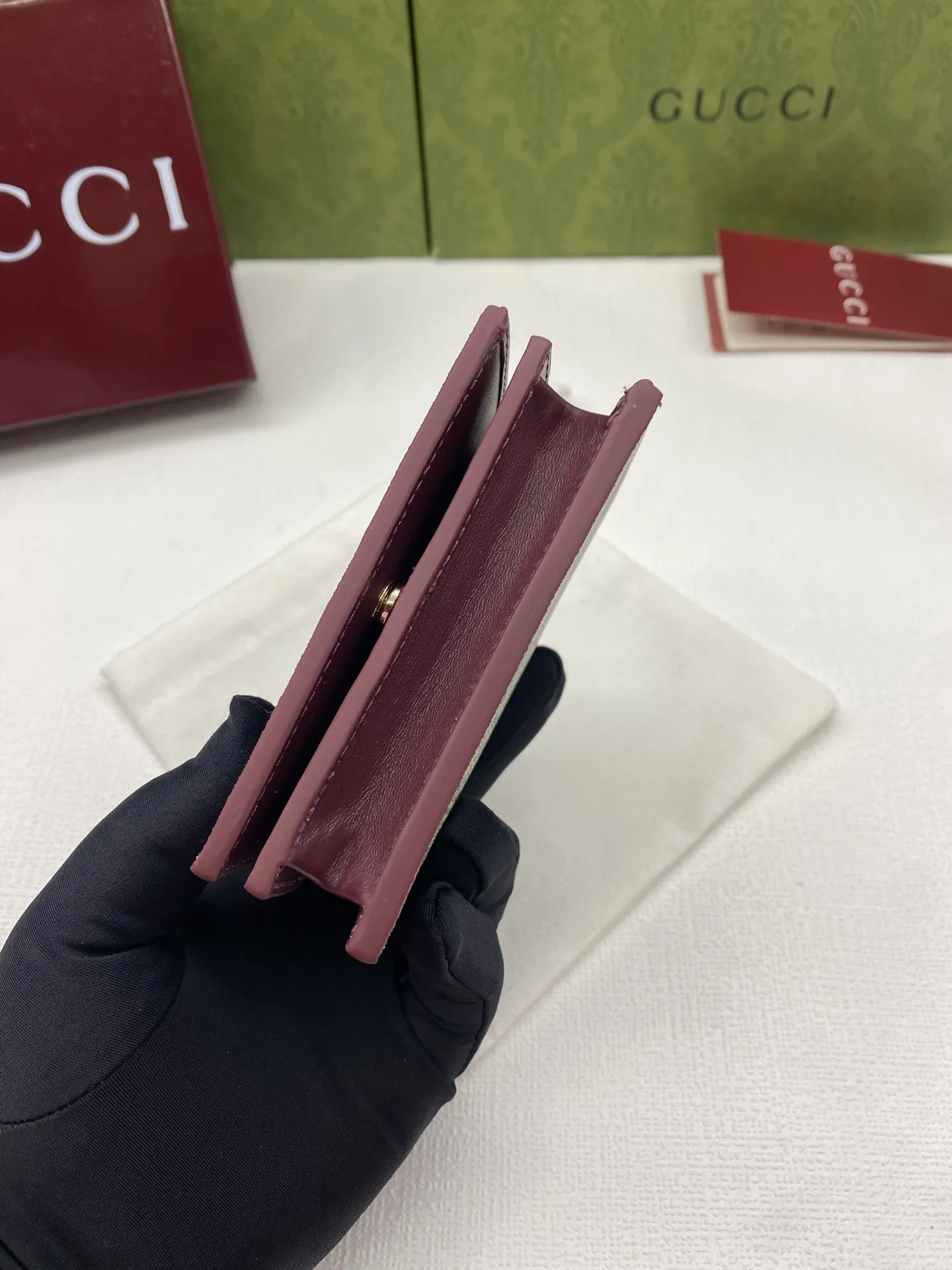 Gucci Wallets & Purse-111 - Image 4