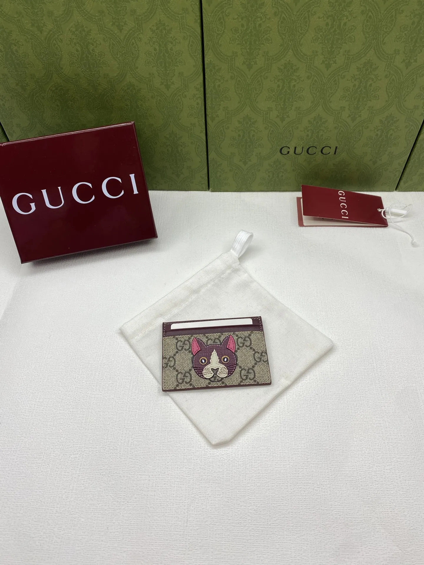 Gucci Wallets & Purse-113