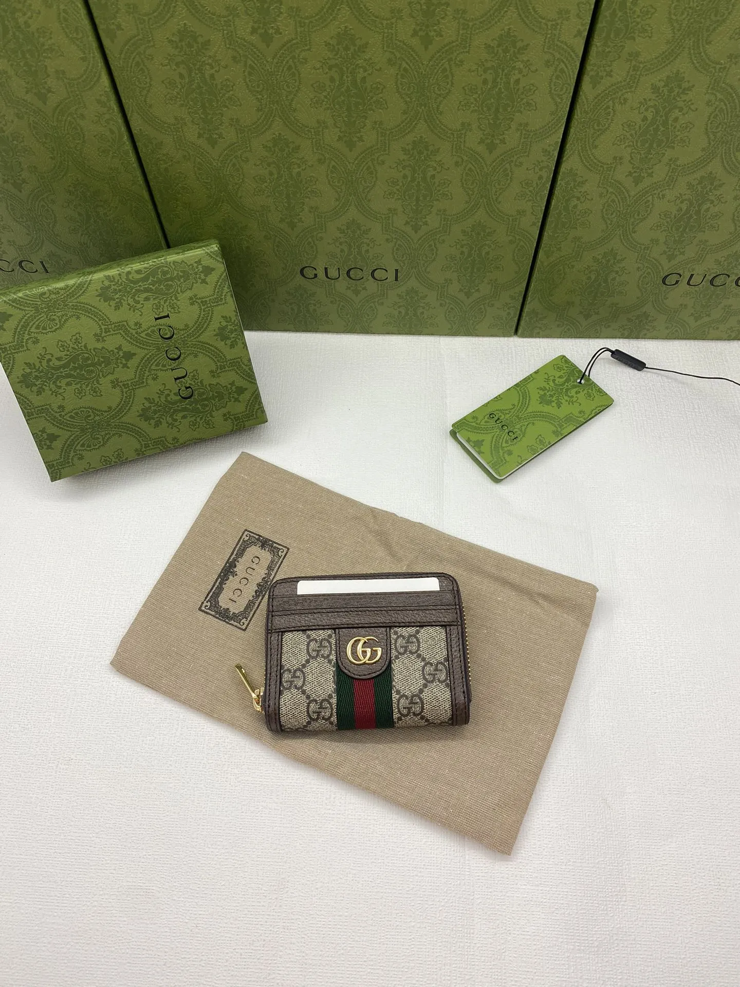 Gucci Wallets & Purse-119