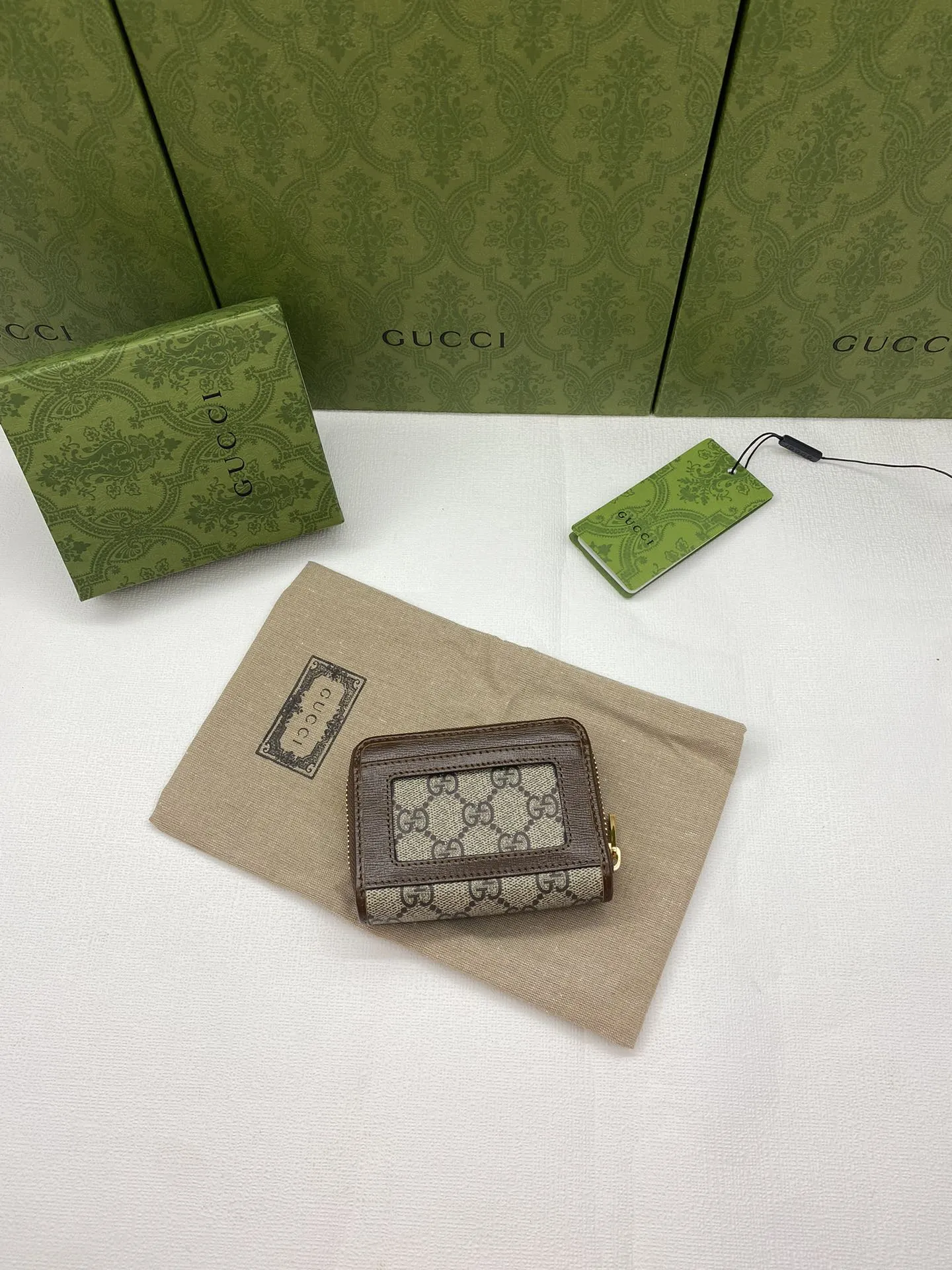 Alternative view of Gucci Wallets & Purse-121