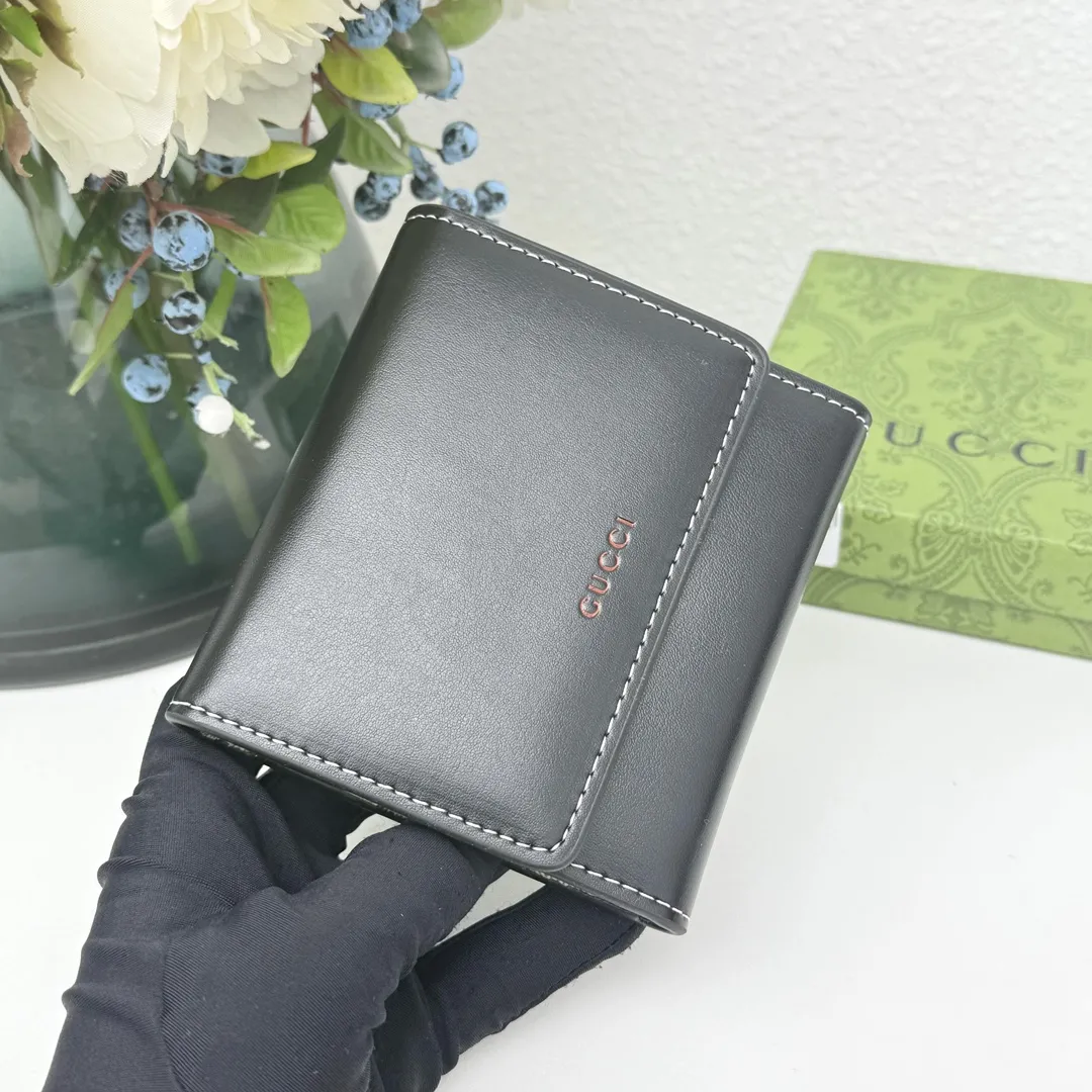 Gucci Wallets & Purse-123