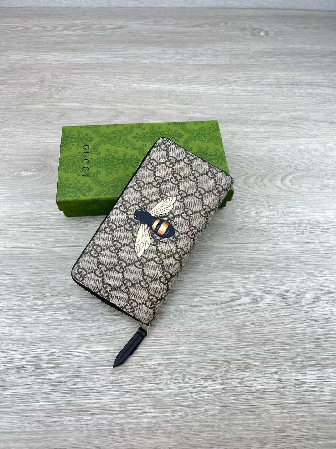 Alternative view of Gucci Wallets & Purse-152