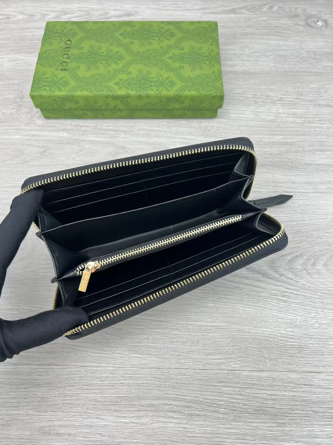 Gucci Wallets & Purse-155 - Image 8