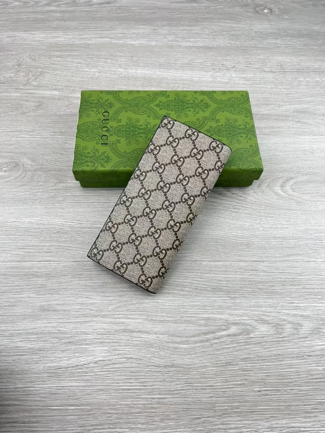 Alternative view of Gucci Wallets & Purse-160