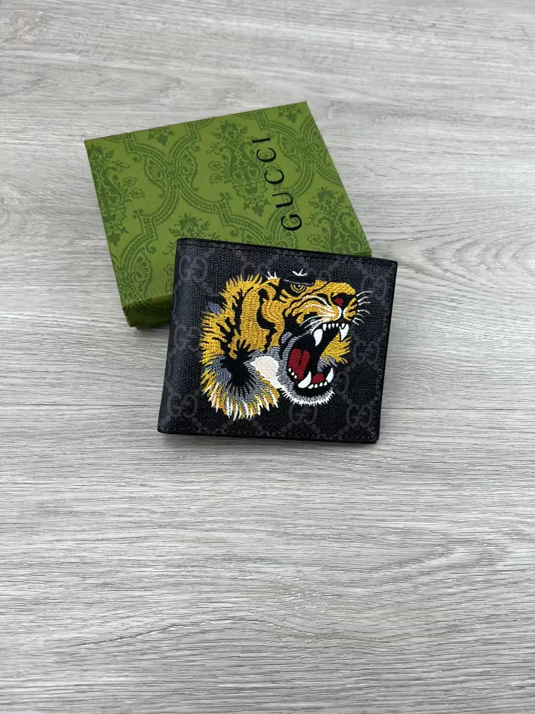 Gucci Wallets & Purse-163