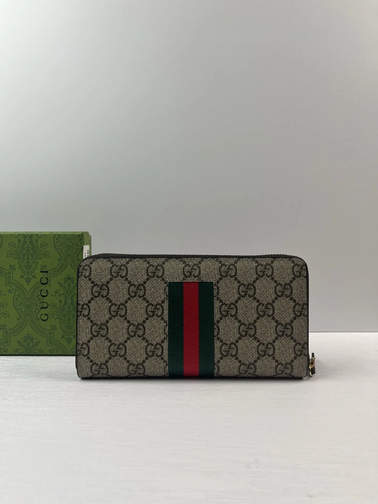 Gucci Wallets & Purse-187