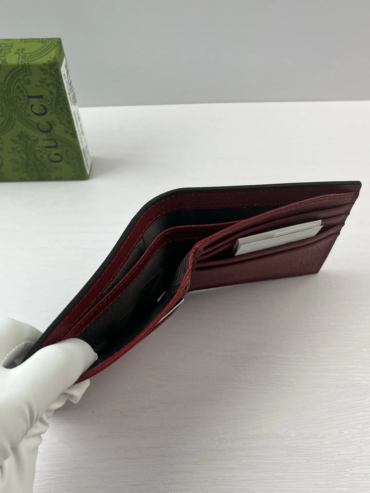 Gucci Wallets & Purse-197 - Image 6