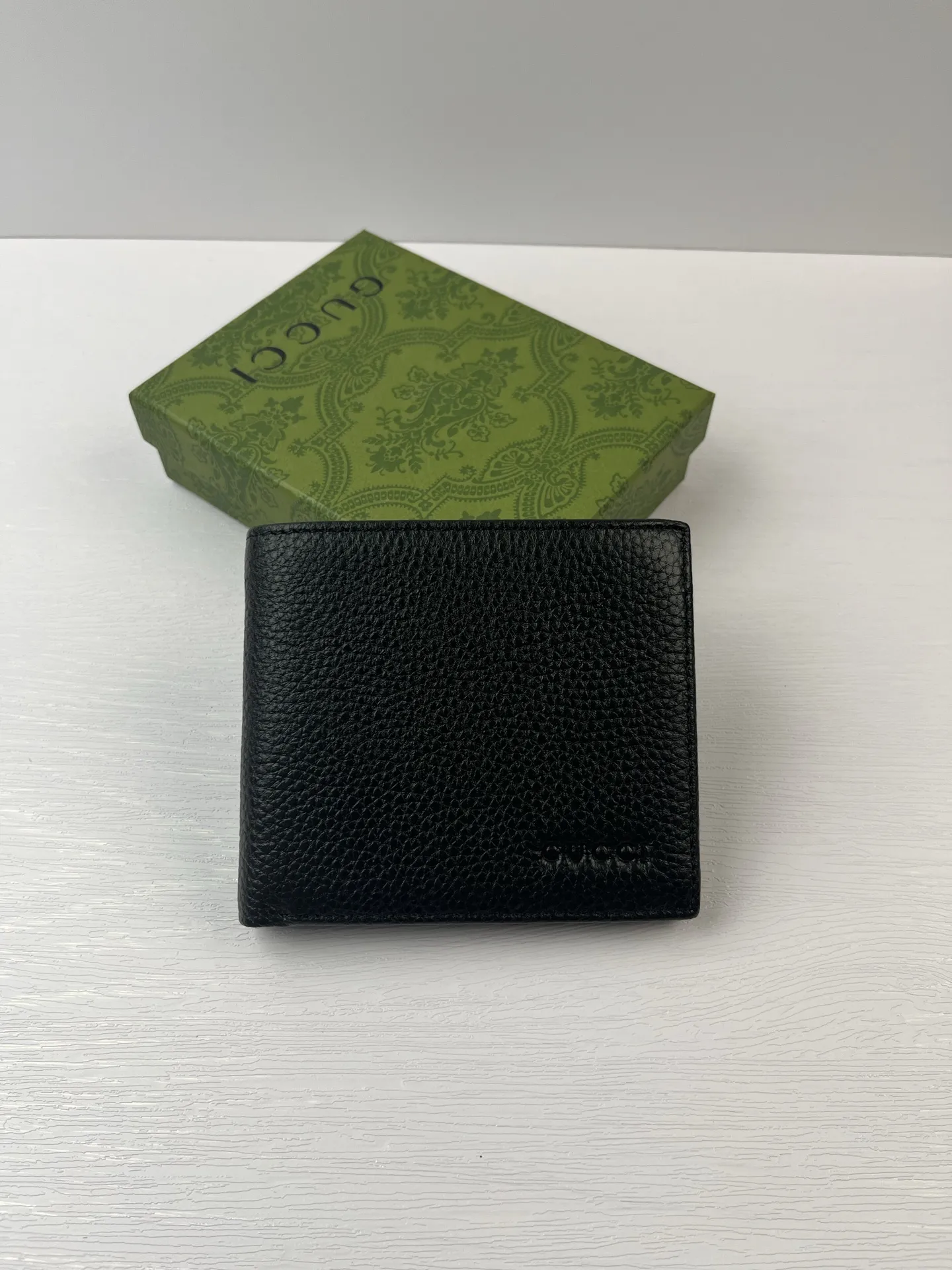 Gucci Wallets & Purse-220